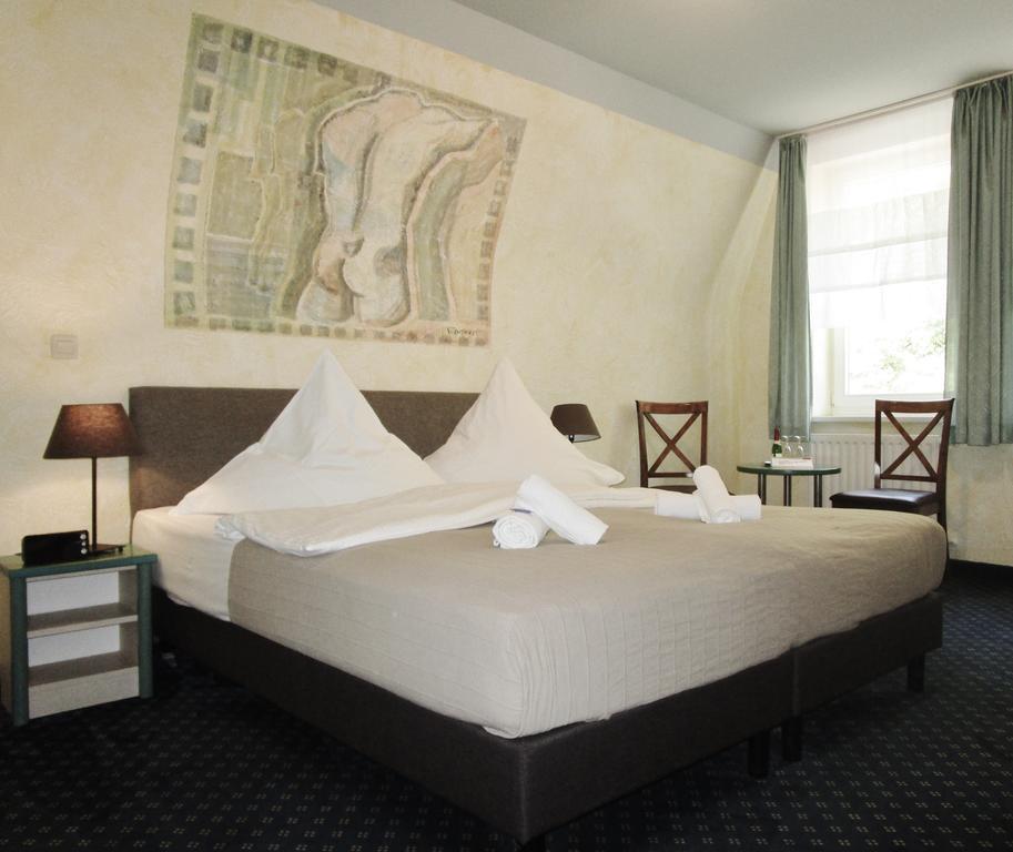 Ostseebad Kühlungsborn Hotel Ostseestern מראה חיצוני תמונה