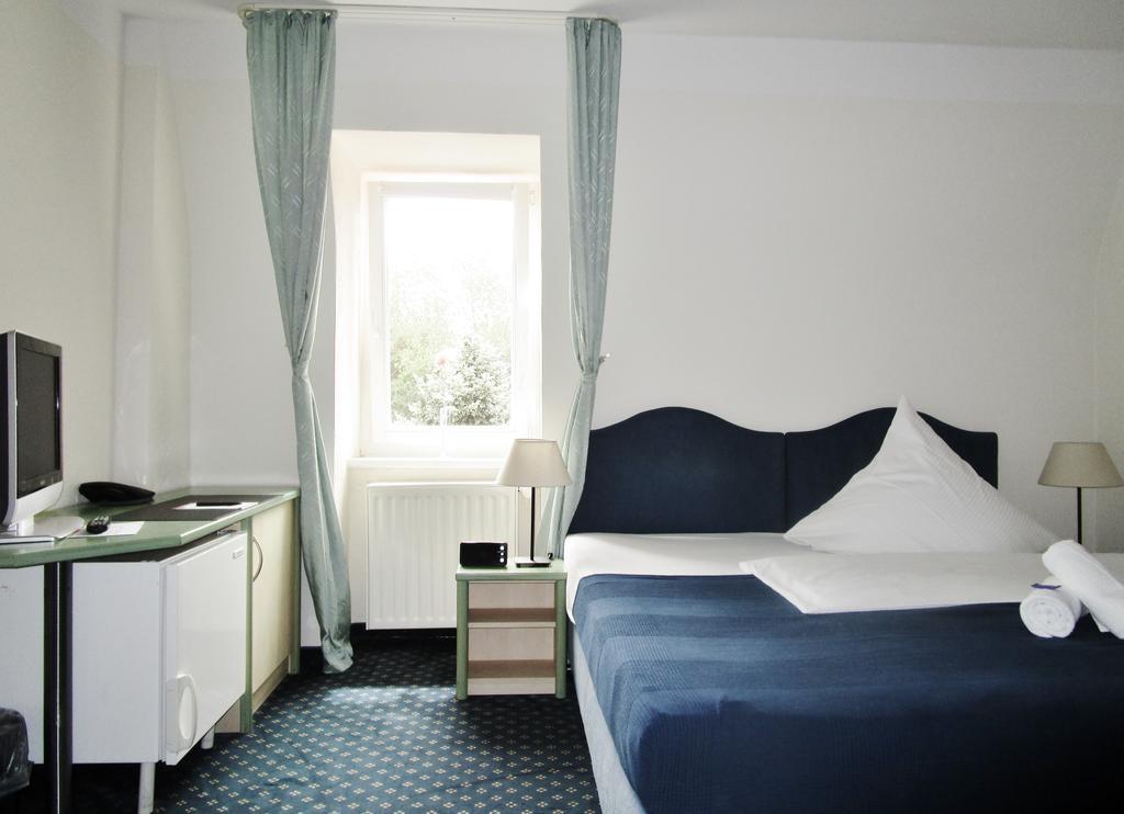 Ostseebad Kühlungsborn Hotel Ostseestern מראה חיצוני תמונה