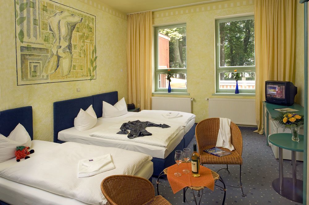 Ostseebad Kühlungsborn Hotel Ostseestern מראה חיצוני תמונה