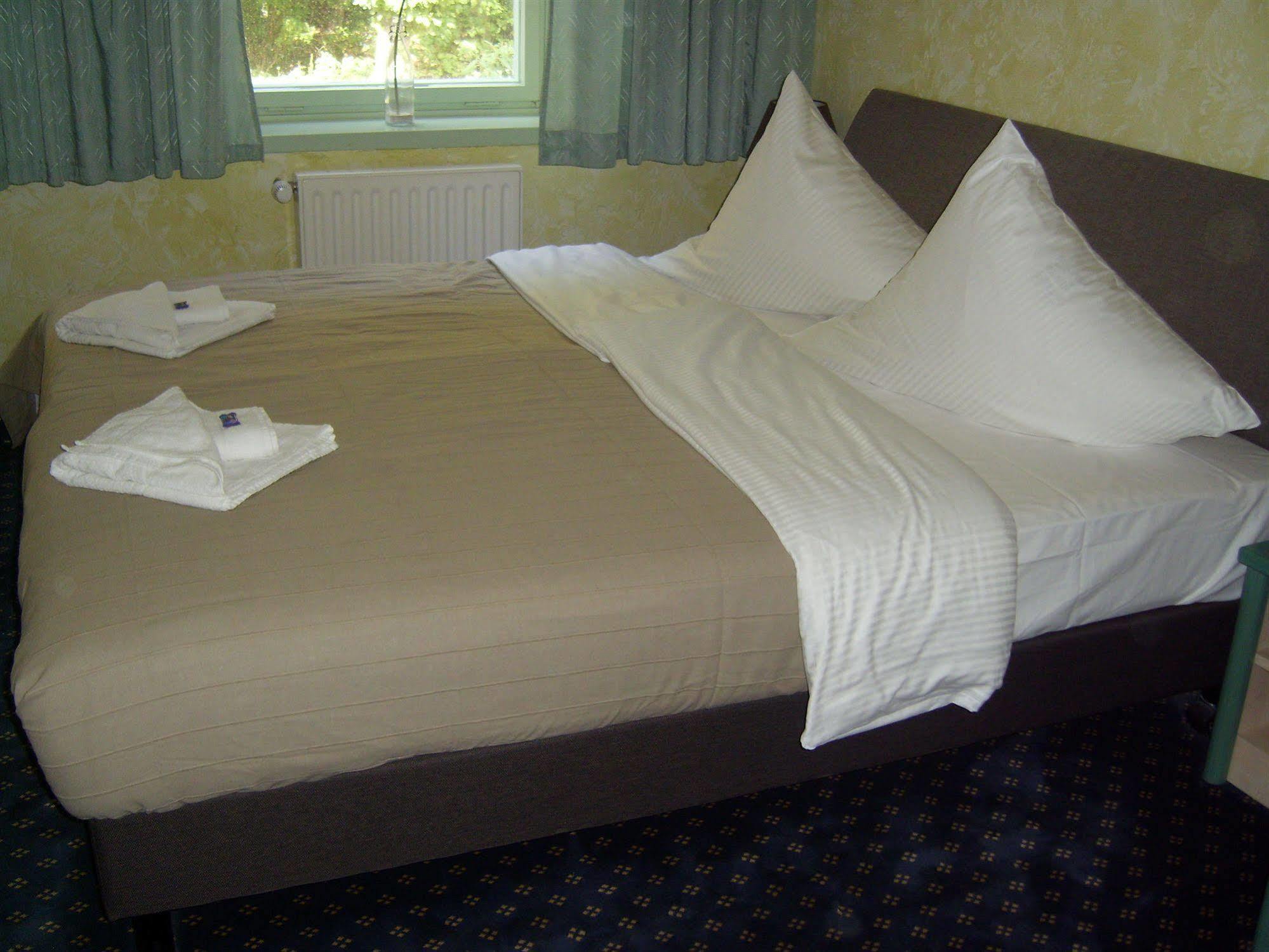 Ostseebad Kühlungsborn Hotel Ostseestern מראה חיצוני תמונה