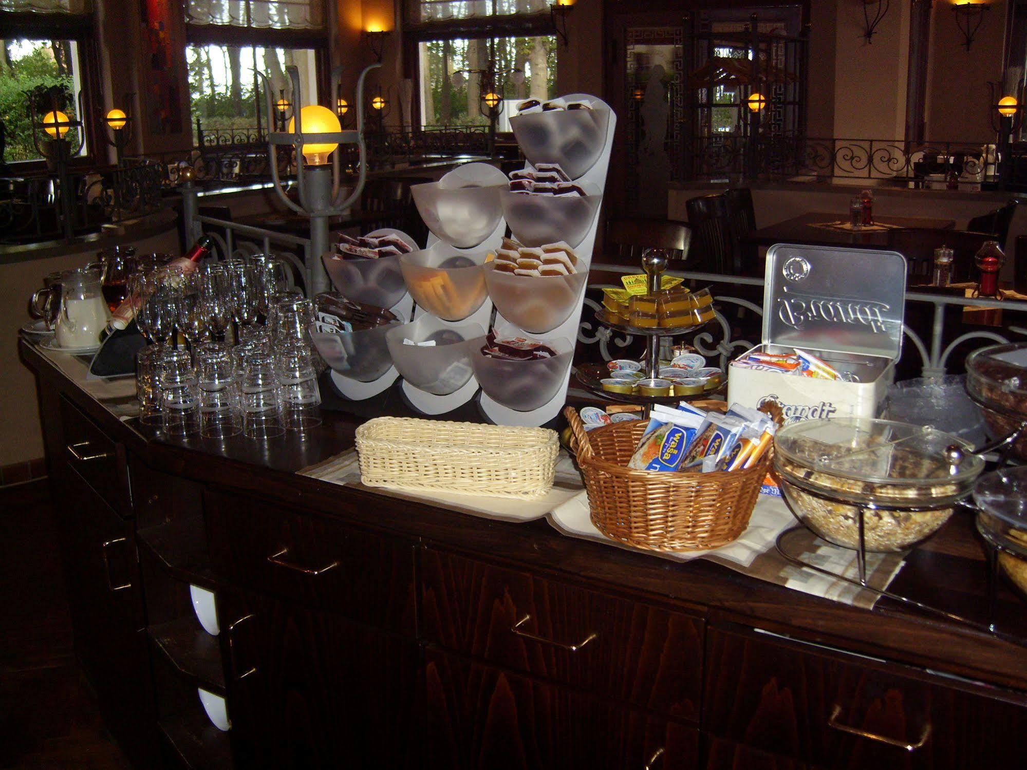 Ostseebad Kühlungsborn Hotel Ostseestern מראה חיצוני תמונה